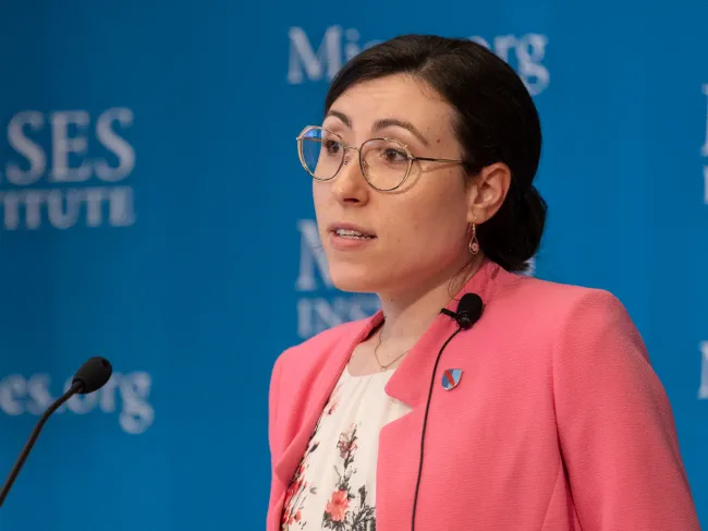Carmen Dorobăț at Mises University 2024